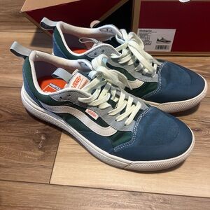 Vans Ultrarange size 10